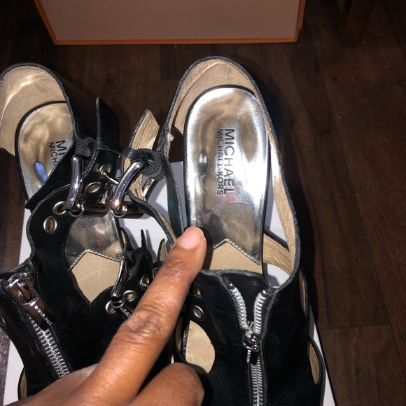 Platform bootie heel brand new - Picture 3 of 6